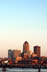 des moines, iowa, skyline