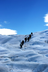 caminata sobre el glaciar perito moreno