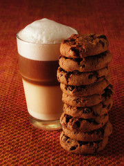 latte macchiato with cookies