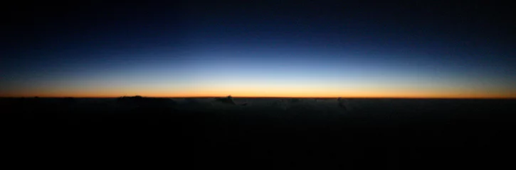 Fototapete Rund Panorama eines Sonnenaufgangs © piccaya