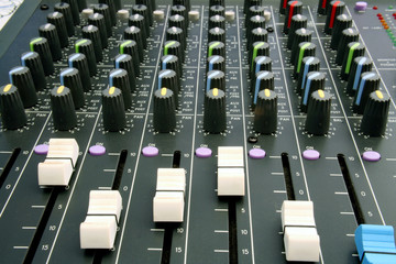 audio mixing desk