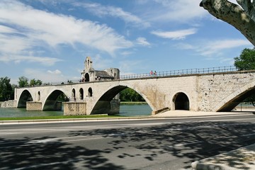 Fototapeta premium sur le pont d'avignon