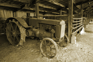 Fototapeta na wymiar tractor