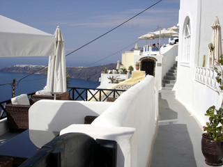 thira
