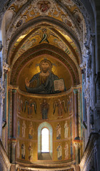 Fototapeta na wymiar Kościół w Cefalu-Włochy