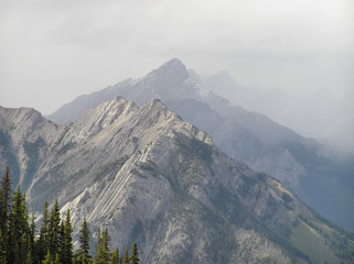 banff mountain peaks