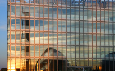 reflective broadcast