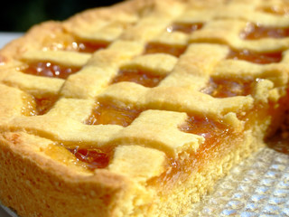 apricot marmalade tart