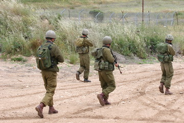 Israel IDF platoon in patrol