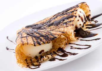 crepes filled with ice cream