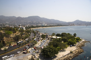 Fototapeta na wymiar acapulco buildings and bay