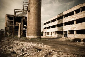 Lichtdoorlatende gordijnen Industrieel gebouw verlaten industrieel 5