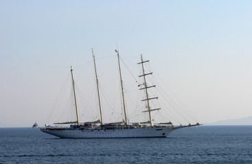 Fototapeta na wymiar four-tree sailboat