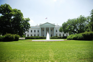 Fototapeta na wymiar whitehouse