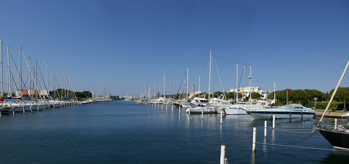 Fototapeta na wymiar panorama z Port-Camargue
