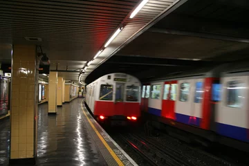 Crédence de cuisine en verre imprimé Londres london underground station