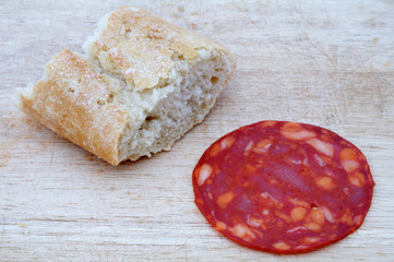 bread with garlic sausage