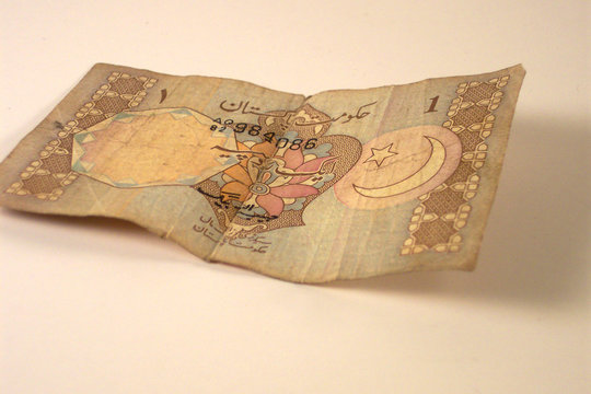 pakistani currency