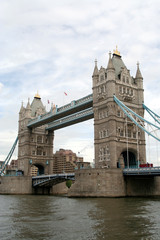 Fototapeta na wymiar tower bridge, london