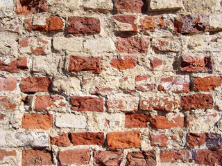 red crushed bricks