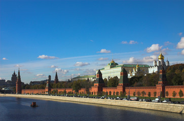 Obraz premium kremlin wall and moskva river