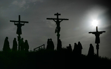 crucificados - obrazy, fototapety, plakaty