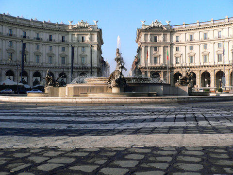 Piazza Della Repubblica In Rome