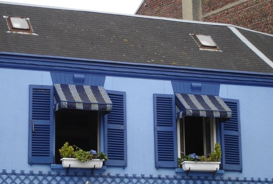 volets bleus