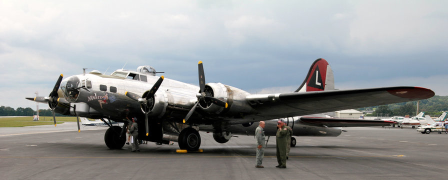 b17 bomber