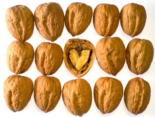 walnuts with heart