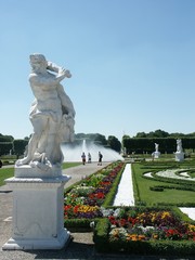 Fototapeta premium herrenhausen statue