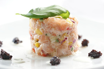 salmon tartar