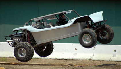 sand car in air