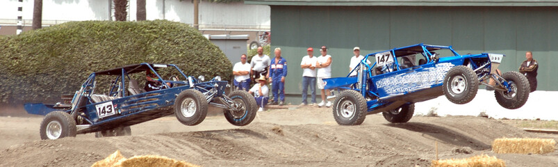 sand cars racing