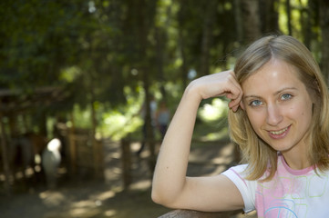 Naklejka premium girl in the forest
