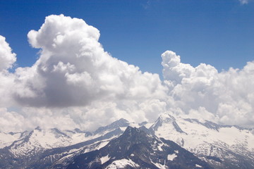 Fototapeta na wymiar wolkenberge