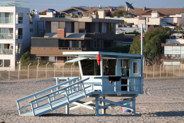 lifeguard cabin