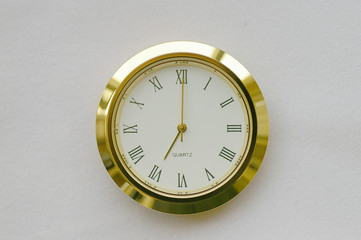 clock face - 7:00 / 19:00 (0700h / 1900h)