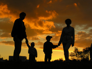 family of four sunset 2