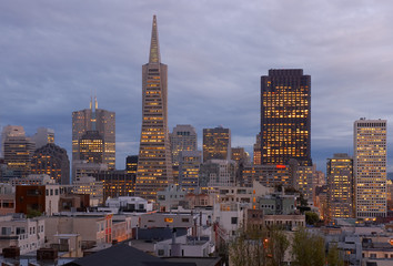 Fototapeta na wymiar San Francisco at dusk, California, Usa