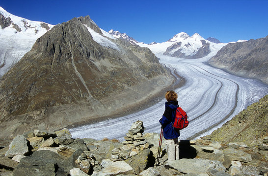 aletsch gletscher wanderer 2