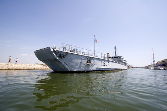 kriegsschiff