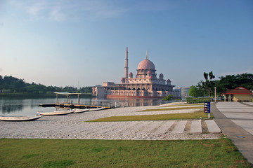 putrajaya boat club