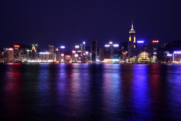 Fototapeta na wymiar hong kong skyline w nocy
