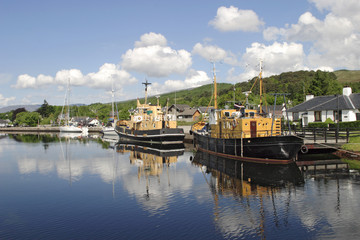 harbour at caledonian canal