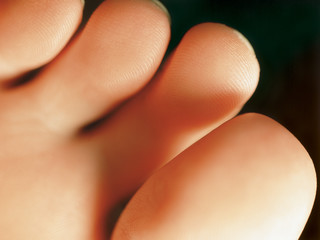 underside of the toes