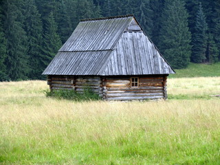 hut © Krzysztof Gebarowski