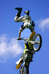 freestyle motorcycle jumping