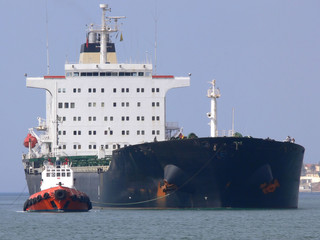 ship towage