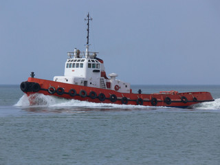 Fototapeta premium tugboat underway